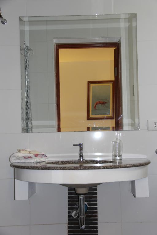 Hotel Casa Cesar Tumbes Εξωτερικό φωτογραφία